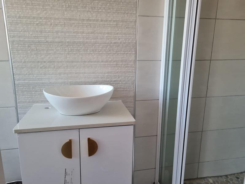 To Let 3 Bedroom Property for Rent in Kraaifontein East Western Cape